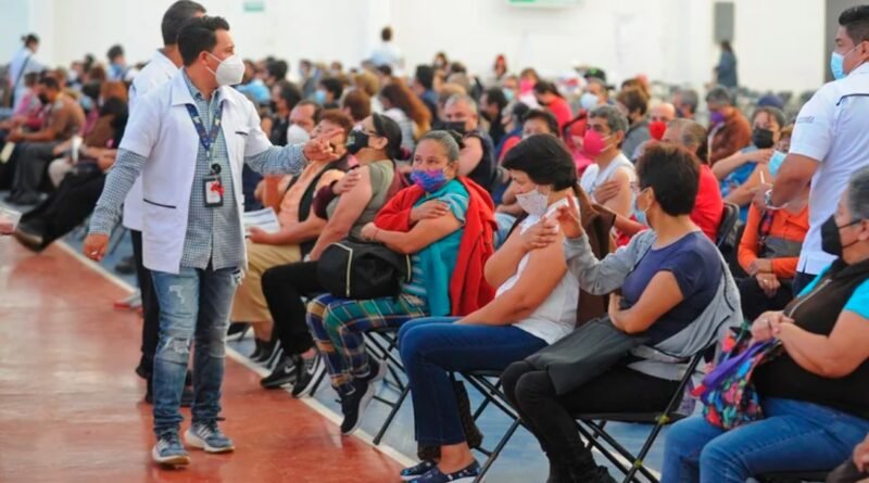 COVID: Todo lo que necesitas saber para recibir la vacuna de refuerzo en Edomex